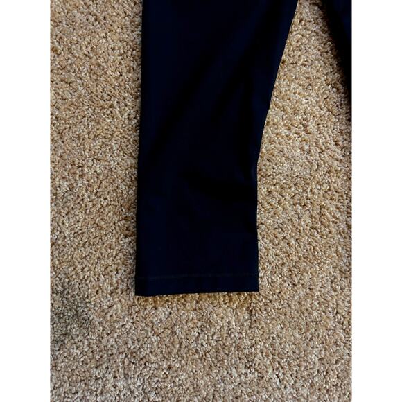 Athleta Women’s Accelerate Crop Leggings Size Small Black High-Rise Capri Pants - Picture 4 of 9